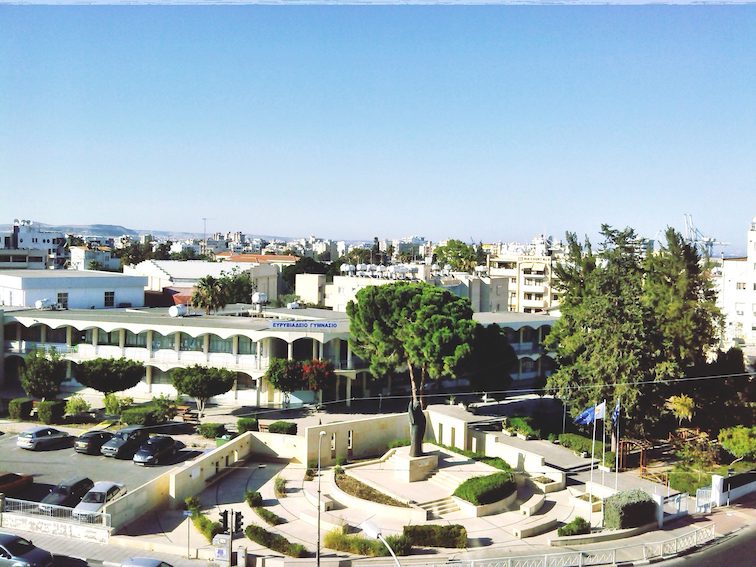 Ринок нерухомості Кіпру: нові дані про продаж житла